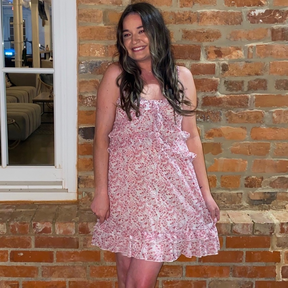 Ivy and Leo Floral Ruffle Mini Dress Size Small